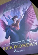 Portada de Percy Jackson y los Dioses del Olimpo 3: La Maldición del Titán