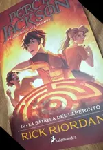 Portada de Percy Jackson y los Dioses del Olimpo 4: La Batalla del Laberinto